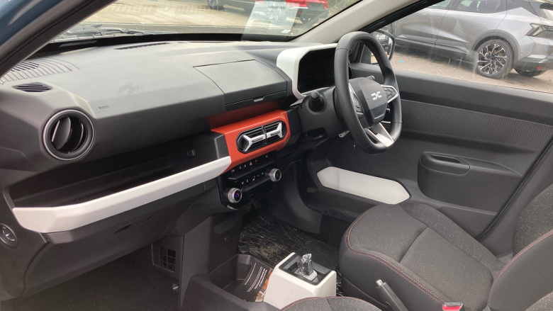 Dacia Spring 27kWh Expression 65 48kW 5dr Auto Electric Hatchback